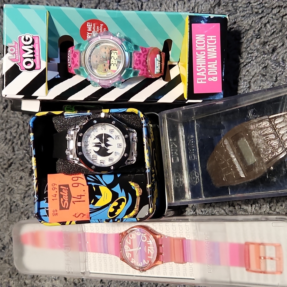 BUNDLE OF KIDS WATCHES
